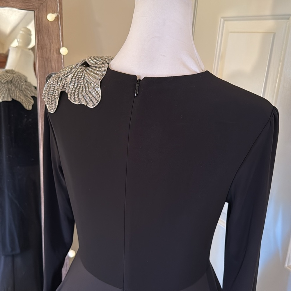 MAC DUGGAL Black Long Sleeve Ball Gown Taffeta with 3D Rhinestone Flower - Picture 11 of 13